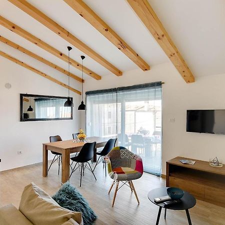 Ellmar Appartement Medulin Buitenkant foto
