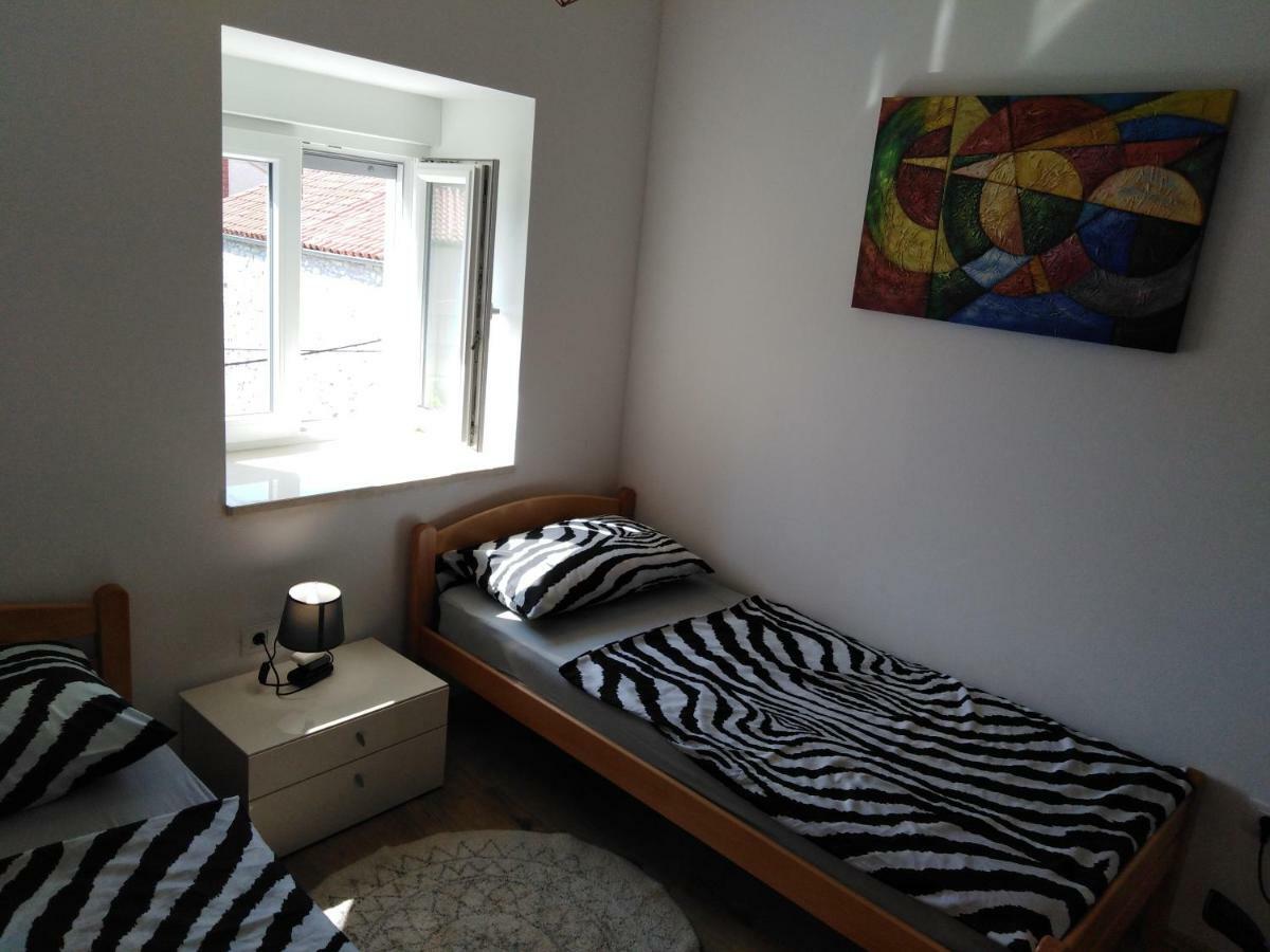 Ellmar Appartement Medulin Buitenkant foto