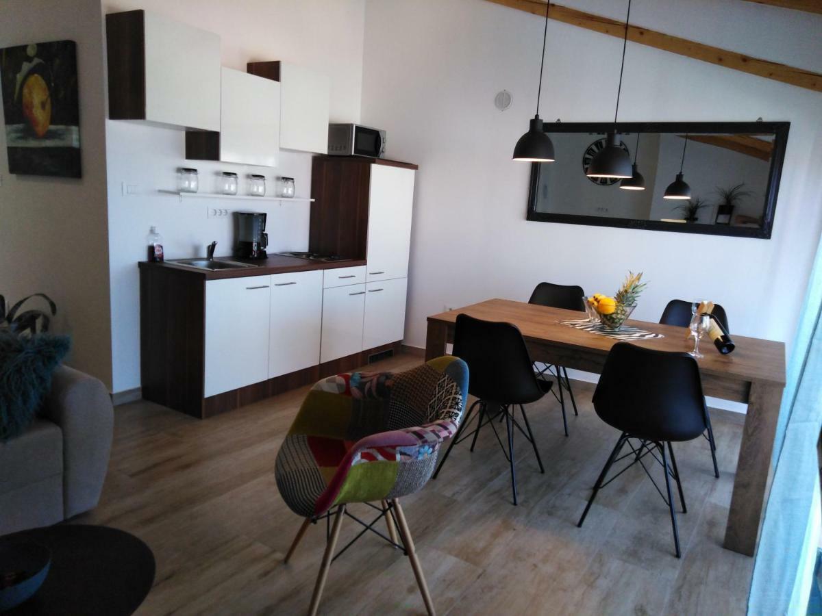 Ellmar Appartement Medulin Buitenkant foto